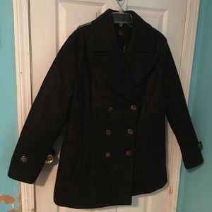 Vaute Couture women’s black peacoat, Size L